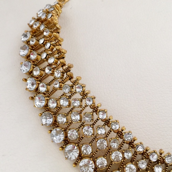 Statement Crystal Rhinestone Necklace - Picture 5 of 7